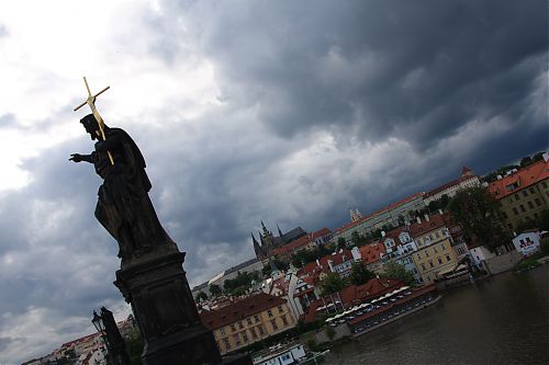     
: prague027.jpg
: 520
:	54.5 
ID:	4342